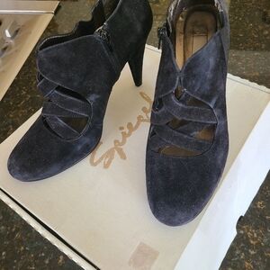 Spiegel Black Suede Crisscross Cutout High Heel Ankle Booties. Great Condition!